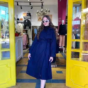 Manteau-trench long en bleu marine