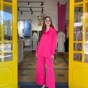 Ensemble jupe culotte -chemisier en rose fuchsia