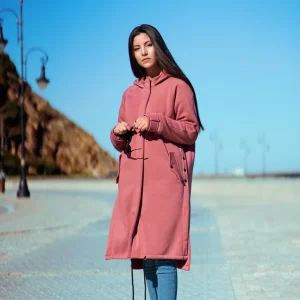 Manteau à capuche en rose