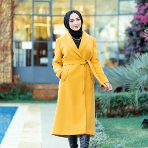 Manteau long double boutonnage en jaune moutarde
