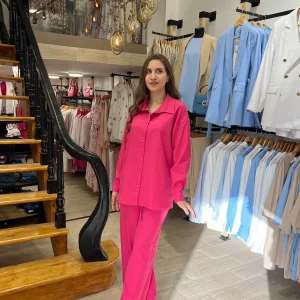 Ensemble chemise & pantalon en rose fuchsia
