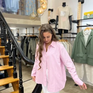 Chemise a rayures en rose en bebe