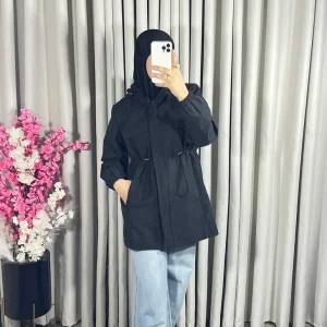 Manteau à capuche avec noeuds