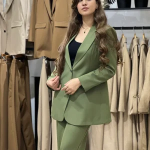 Ensemble tailleur en vert