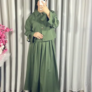 Ensemble veste t jupe vert kaki