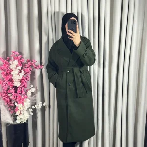 Manteau long en vert kaki