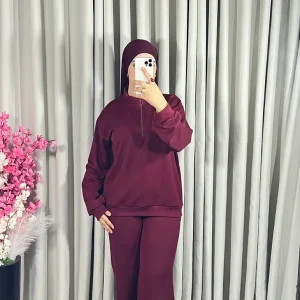 Ensemble survêtement en bordeaux