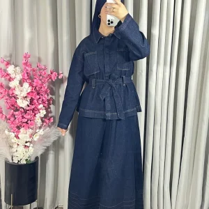 Ensemble en denim veste avec jupe