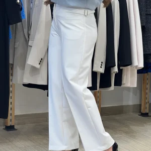 Pantalon large en blanc