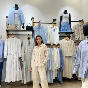 Chemise en lin fleurie