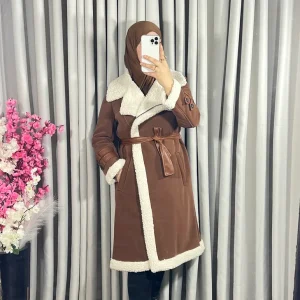 Manteau long en marron