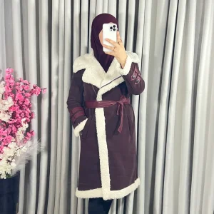 Manteau long en bordeaux