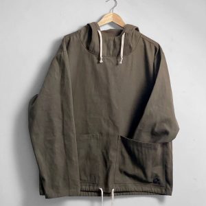 Cadder Smock Clay | Whitehill Mercantile – Vareuse artisanale en Brisbane Moss fait main Écosse