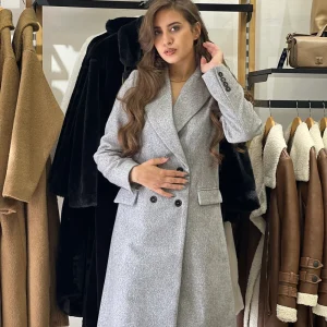 Manteau long en gris