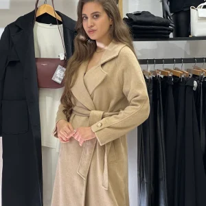 Manteau long en beige