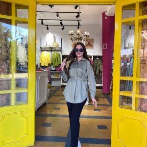 Surchemise en vert d'amande