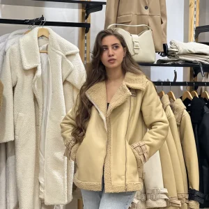 Perfecto en beige foncé